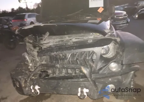 2014 Jeep Wrangler Unlimited Sport z USA, uszkodzony, nr VIN 1C4BJWDG8EL136687